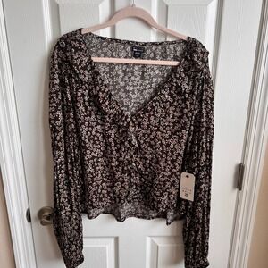 Billabong Black and Tan Long Sleeve Ruffled Blouse
